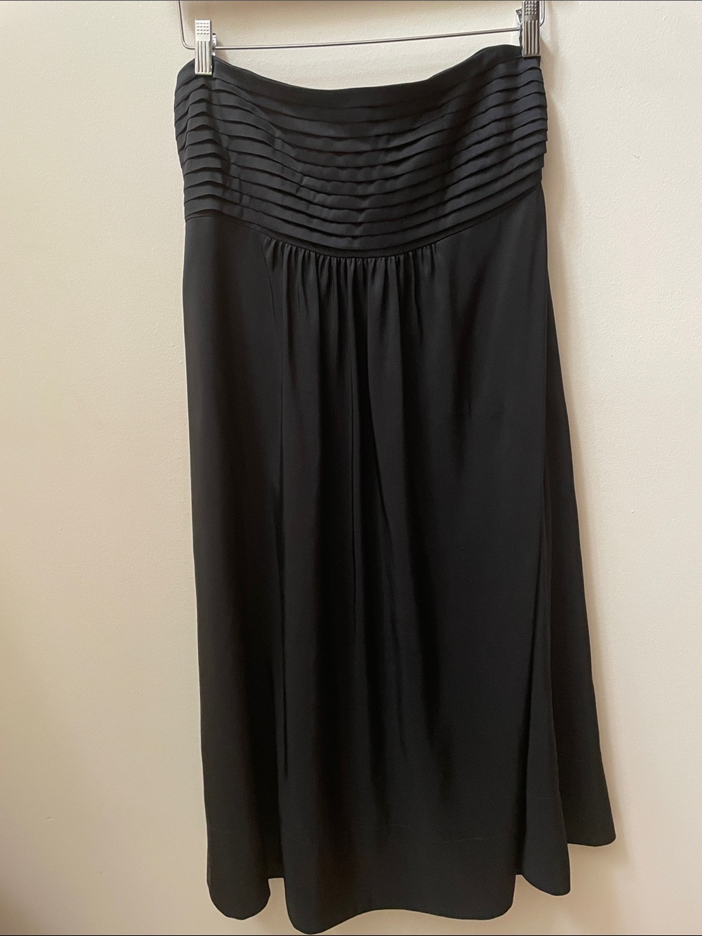 Banana Republic 100% Silk Black Strapless Pleated Bust Midi Dress 2007
